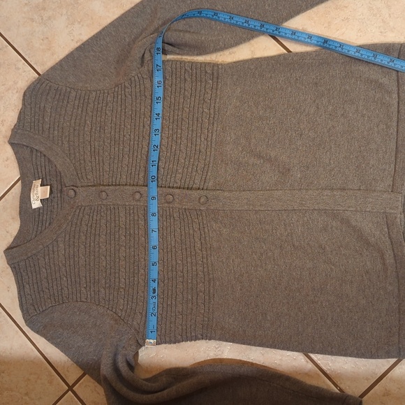 Christopher and Banks Gray Open bottom Cardigan type Sweater Medium - Picture 6 of 11